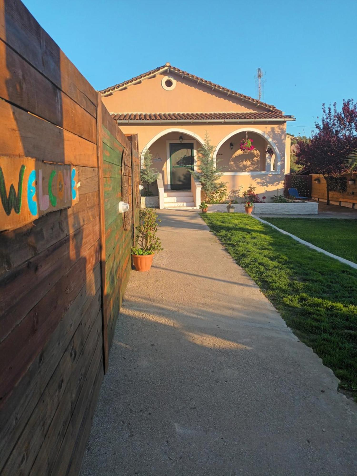 Villa Thanos Marathias  Exterior photo